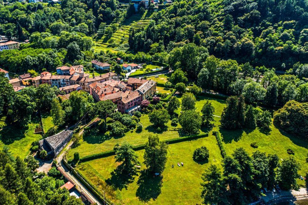 Residenza Al Lago San Maurizio D'opaglio Exterior foto